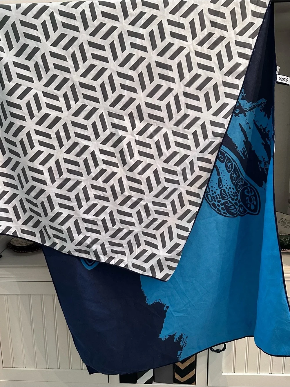 OCOOPA Blue Turtle Print Microfiber Beach Towel - Quick Dry Approx 68x32in